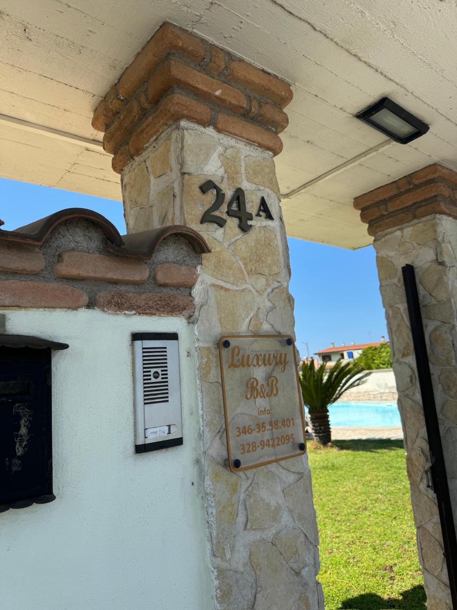 Villa Gold House Luxury Anzio Exterior foto