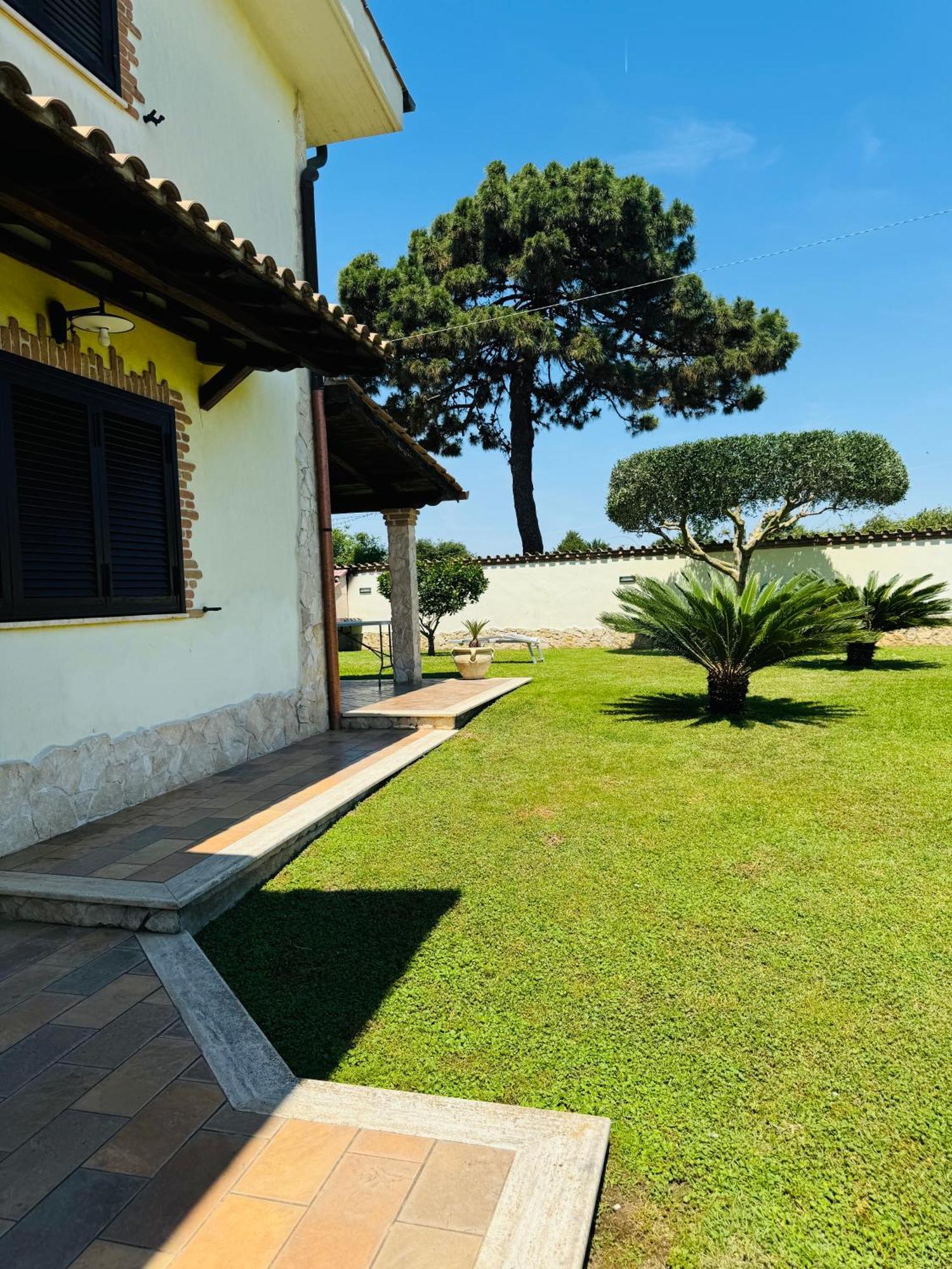 Villa Gold House Luxury Anzio Exterior foto